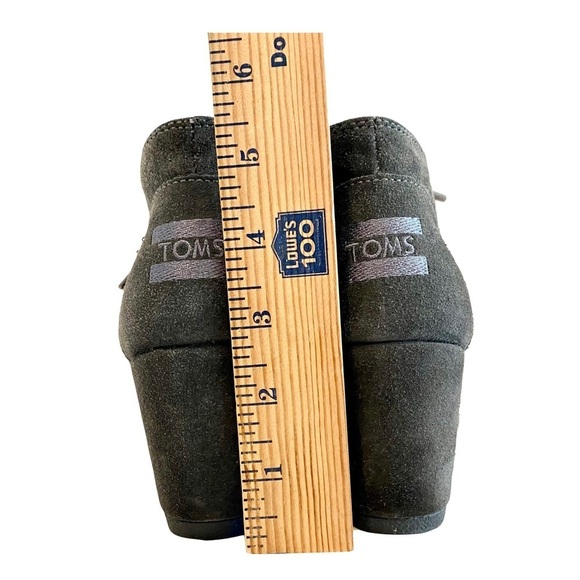 Toms Grey Suede 2.75” Wedge Booties / Shooties for Work Casual Day Out Size 7.5 - Picture 12 of 13